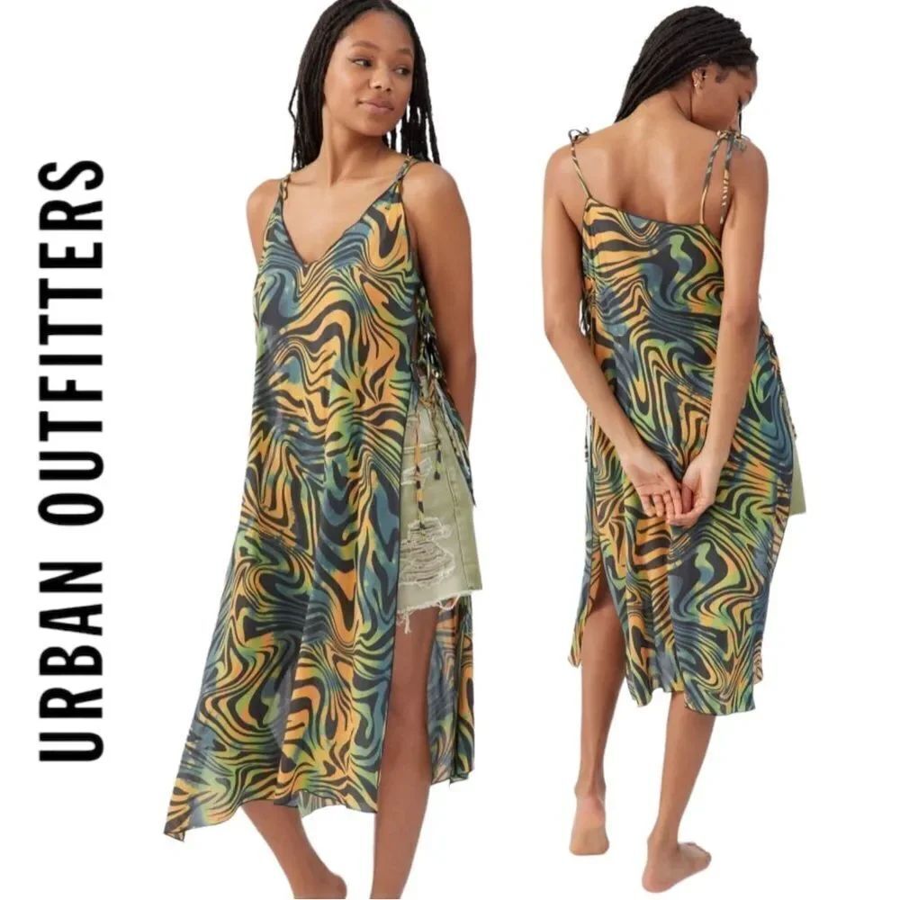 NEW Urban Outfitters UO Dove Chiffon Printed Dress Cover Up